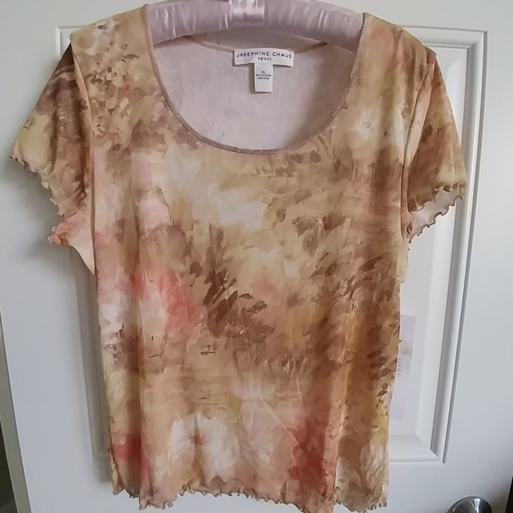 Neutral & peach print light weight XL short sleeve
